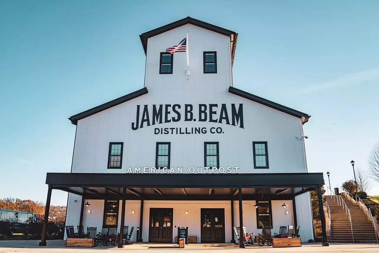 James B. Beam 90th Anniversary Celebration
SATURDAY, AUGUST 17
James B. Beam Distilling Company | $58 | https://visitbardstown.com/event/james-b-beam-distilling-co-90th-anniversary-celebration/ | 21+
Celebrate 90 years of James Beam this weekend with an incredible event at the James B. Beam Distilling Company. From bourbon tastings to customized apparel to yummy food and great music, this event is perfect for Bourbon lovers.