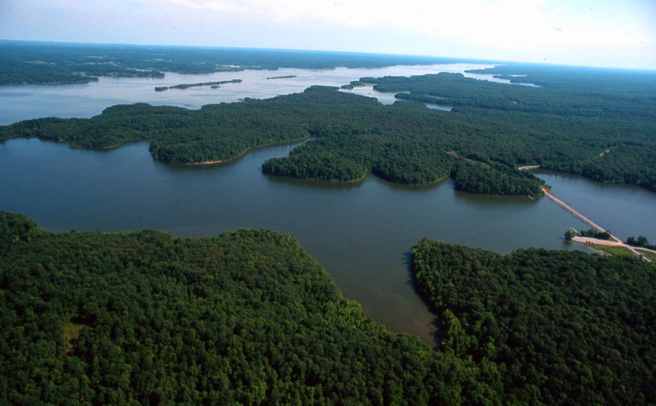 Land Between The Lakes
Getting out of the city and into nature is a favorite pastime of many. Land Between the Lakes should not be overlooked as a beautiful escape. Featuring two large lakes, Hematite dam waterfall, a living history farm, and much more from fishing to hunting, boating and hiking.