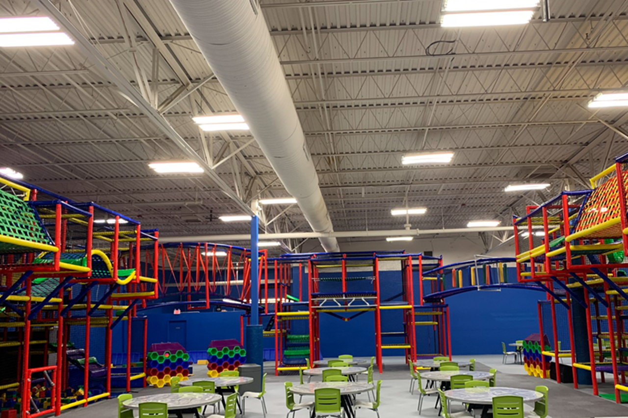 Discovery ZoneWere you really a 90s kid if you didn’t have at least one birthday party at one of these massive indoor jungle gyms?