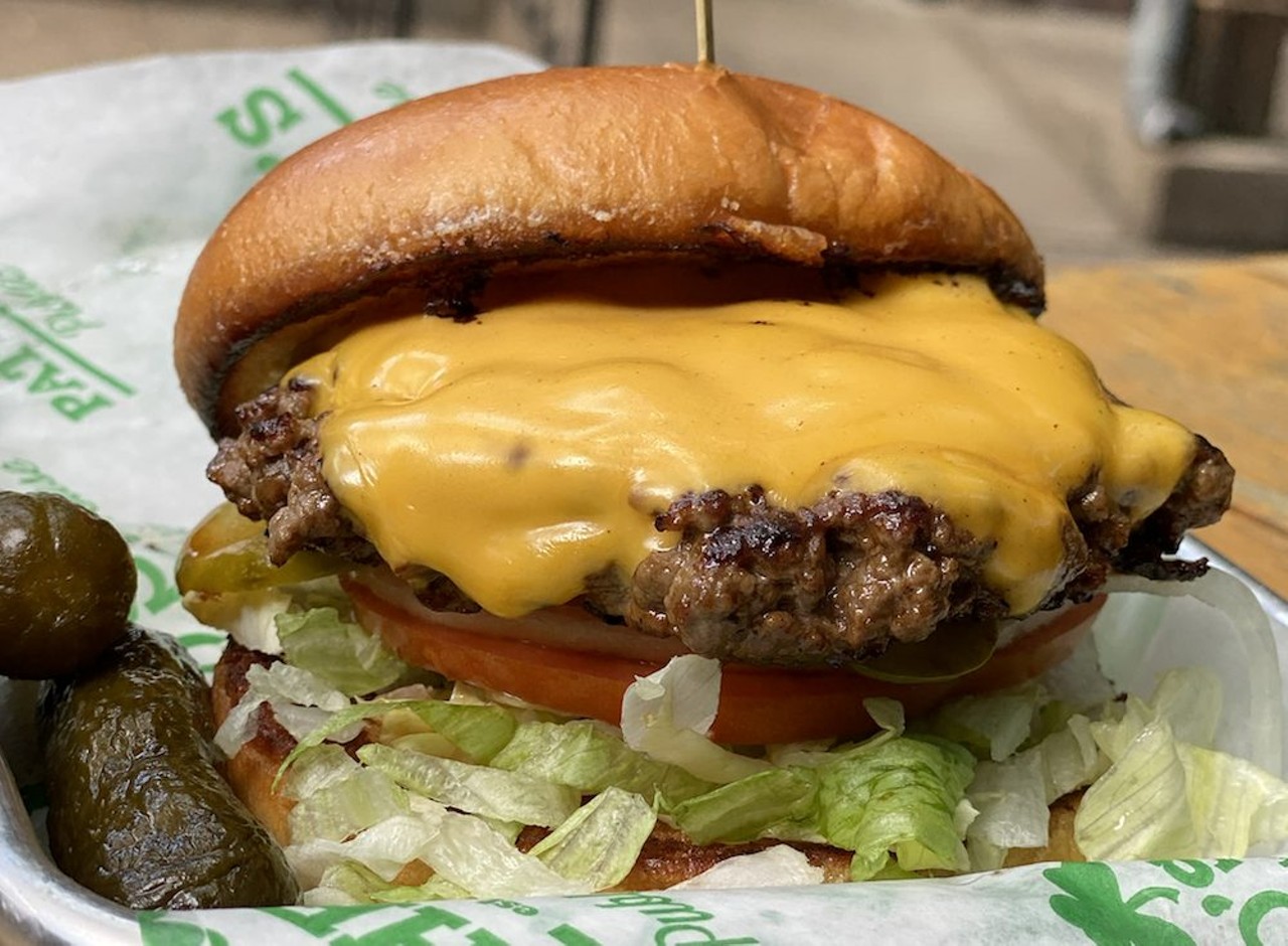 O&#146;Shea&#146;s Irish Pub
The Duffy Burger
Using in-house ground, angus beef patty, this burger comes with American cheese, lettuce, tomato, onion, pickle, and O&#146;Shea&#146;s sauce on a toasted bun.