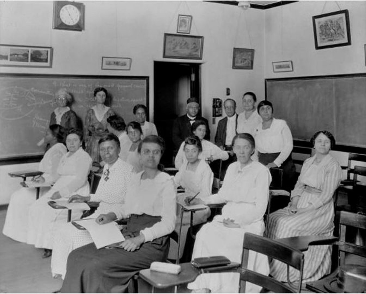 1920 - Adult night school at Central Colored School, 908 Magazine Street. University of Louisville Photographic Archives