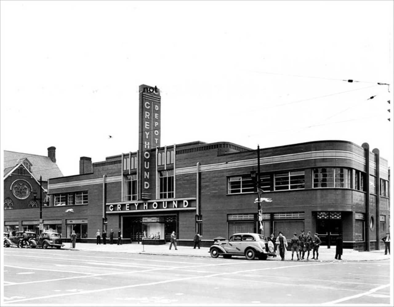 1930s, Greyhound Bus Station 5th and Broadway. University of Louisville Photographic Archives