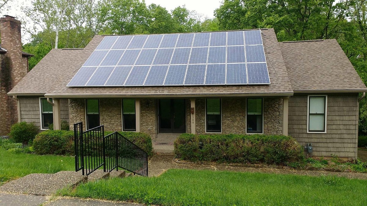 One of many homes that has installed solar panels in Louisville.