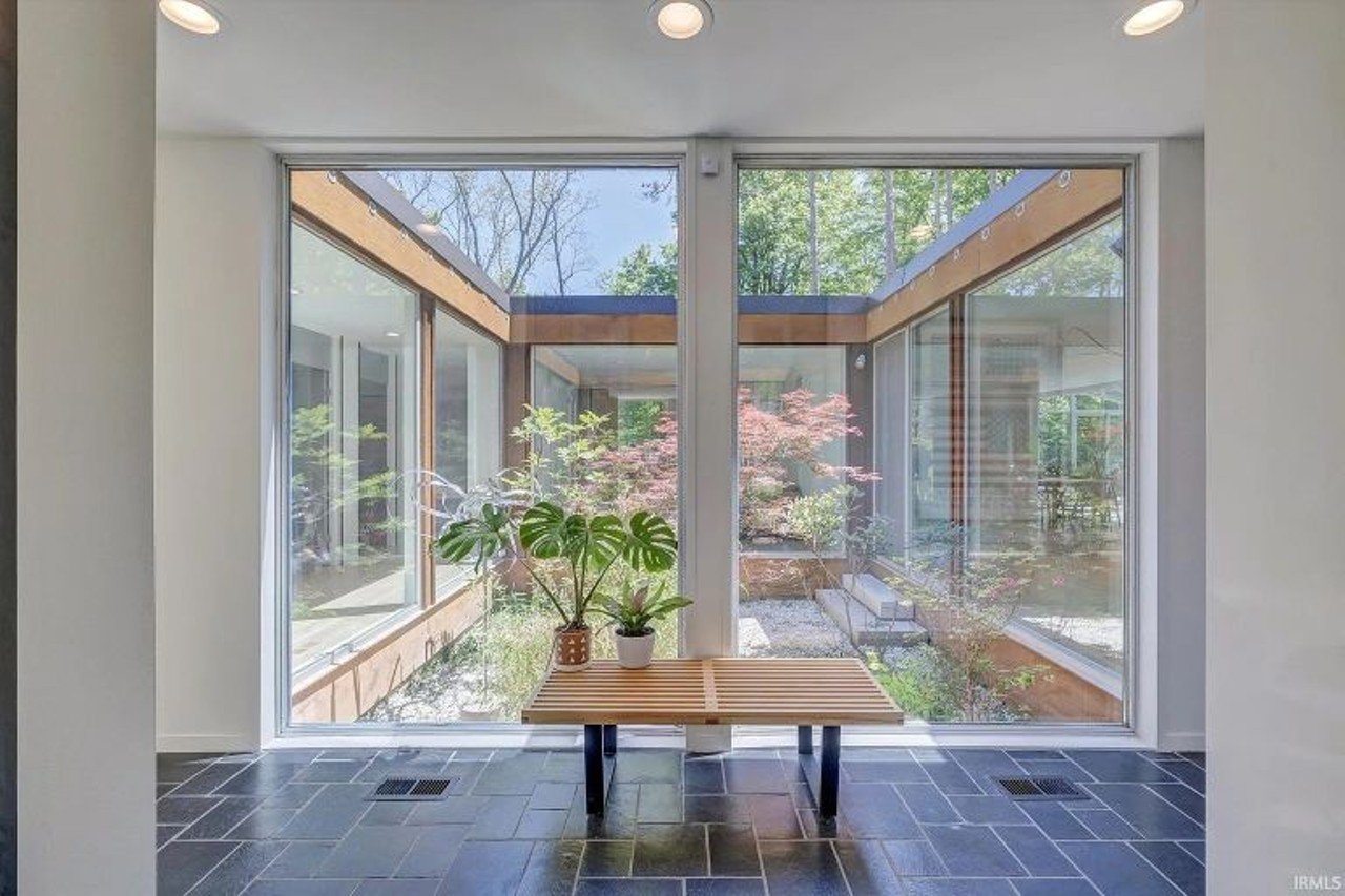 This Mid-Century Modern Home In Bloomington Was Designed By Earl R. Flansburgh And Offers Charm And Style