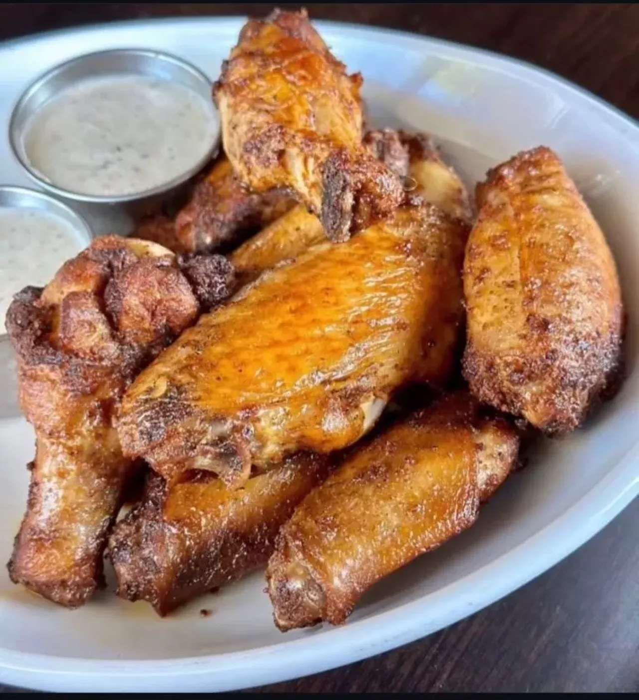 CASK Southern Kitchen & Bar
The Plot Chickens
Spicy smoked dry rub wing + choice of homemade ranch or house bleu cheese dressing.